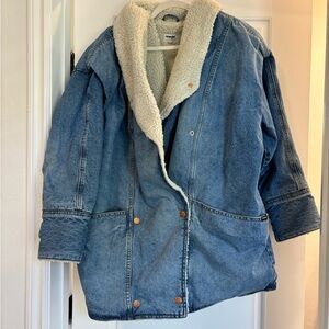 Wrangler women’s size L jacket!